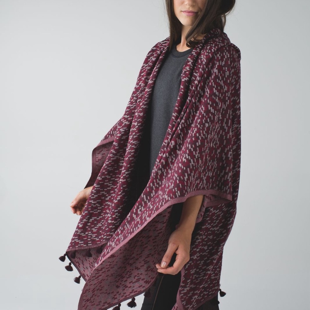 Lululemon scarf